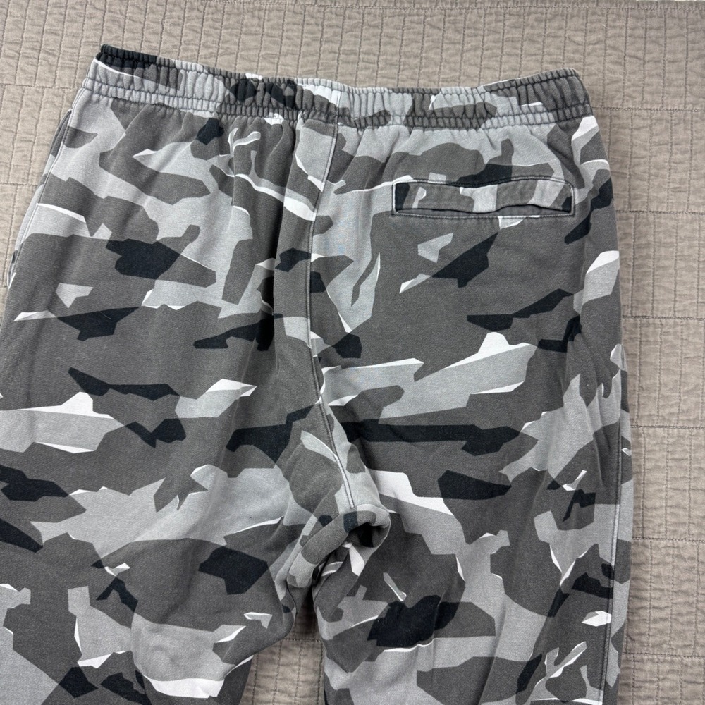 Nike Mens XXLT Club Fleece Camo Joggers Sweatpants Grey White Black Sportswear - Picture 6 of 12